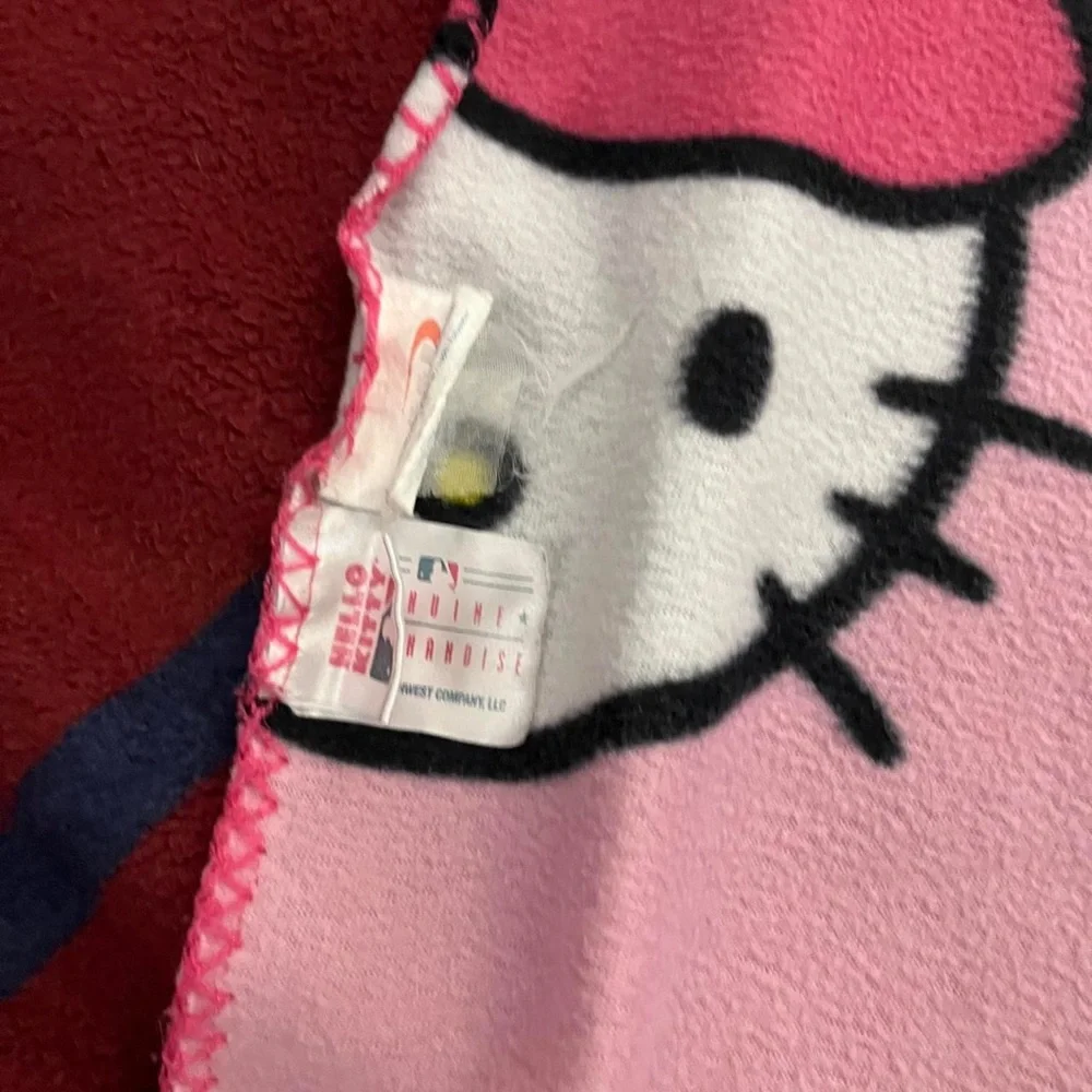 Hello Kitty mlb chicago